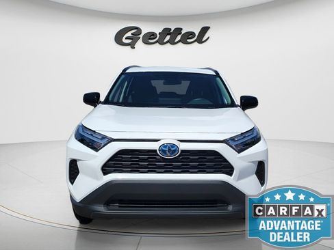 Used 2024 Toyota RAV4 LE AWD/4WD image 2