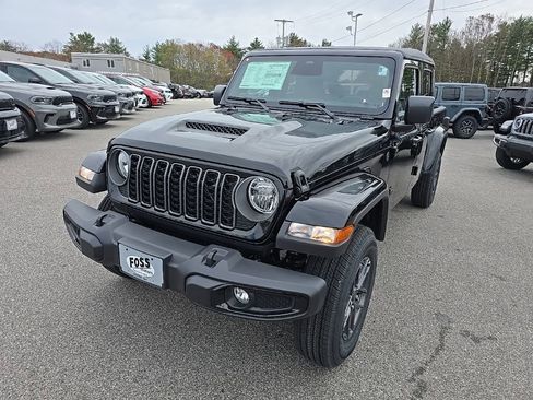 New 2026 Jeep Gladiator Sport image 3