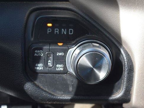 Used 2020 RAM 1500 Laramie AWD/4WD image 34