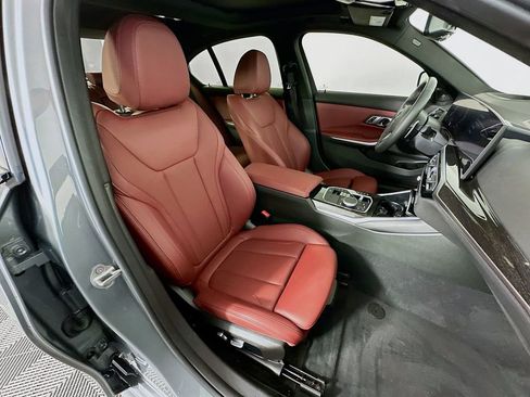 Certified 2023 BMW 330i Sedan w/ M Sport Package image 29