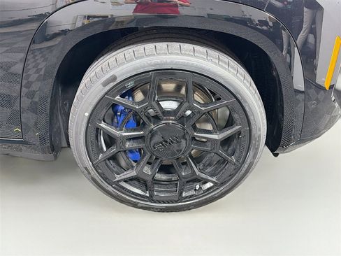 New 2026 BMW XM Label Red w/ M Driver's Package image 35