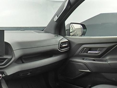 Used 2024 Chevrolet Silverado EV W/T AWD/4WD image 17