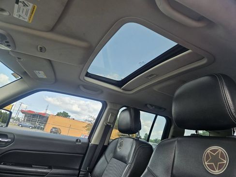 Used 2013 Jeep Patriot Latitude w/ Freedom Edition Pkg AWD/4WD image 16