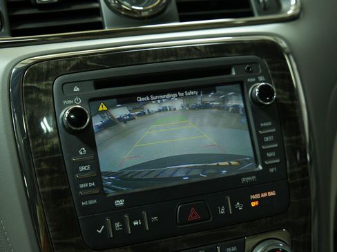 Certified 2014 Buick Enclave Premium FWD image 48