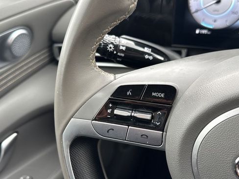 Used 2023 Hyundai Elantra SEL w/ Convenience Package FWD image 22