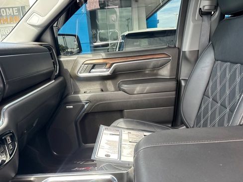 Used 2023 Chevrolet Silverado 1500 RST w/ All Star Edition Plus AWD/4WD image 18