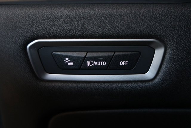 Used 2024 BMW X7 xDrive40i AWD/4WD image 29