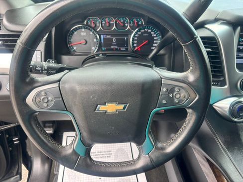 Used 2017 Chevrolet Suburban LS AWD/4WD image 16