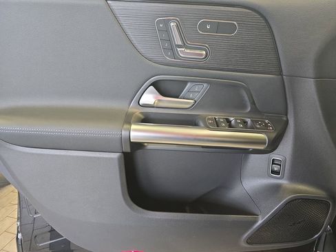 New 2026 Mercedes-Benz GLA 250 GLA 250 image 26