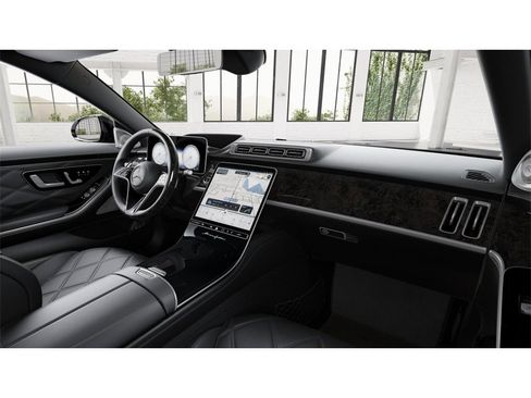 New 2026 Mercedes-Benz Maybach S 680 4MATIC image 6