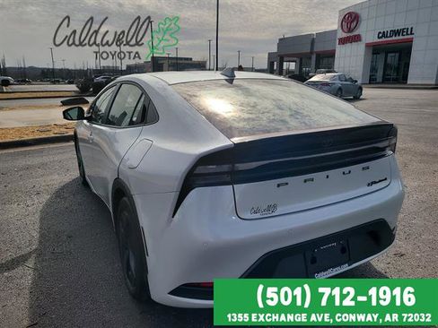 Used 2024 Toyota Prius Prime SE image 7