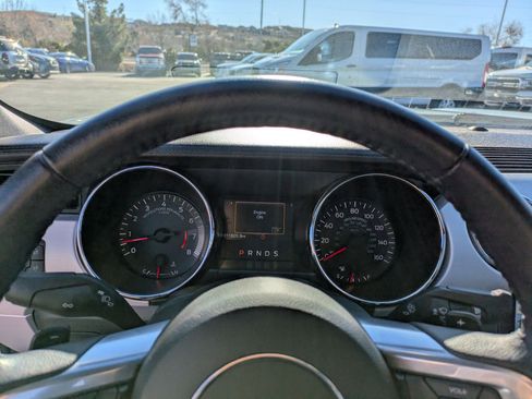 Used 2016 Ford Mustang GT Premium image 19