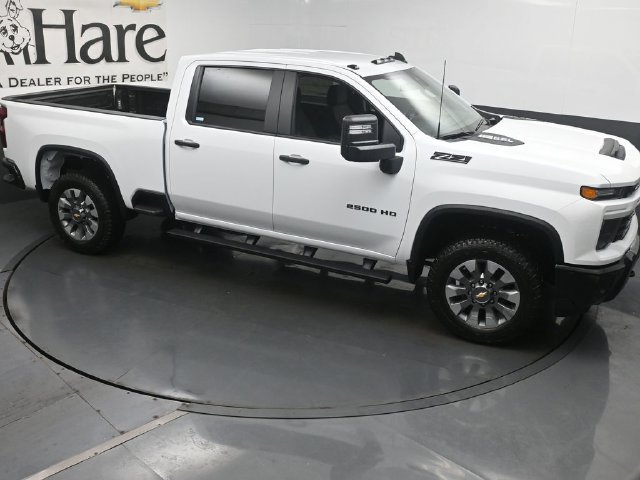 New 2026 Chevrolet Silverado 2500 Custom w/ Custom Value Package AWD/4WD image 16