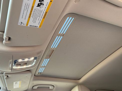 Used 2020 Mercedes-Benz GLE 350 4MATIC image 38