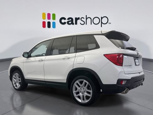 Used 2025 Honda Passport EX-L image 3