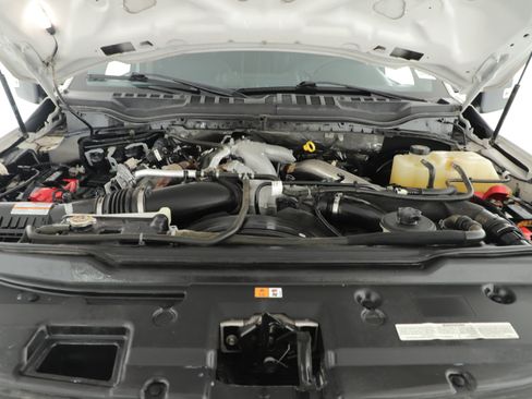 Used 2020 Ford F250 Lariat w/ Lariat Ultimate Package image 7