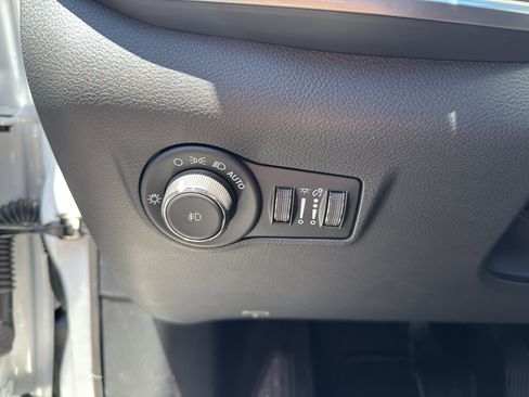 New 2026 Jeep Compass Limited AWD/4WD image 22