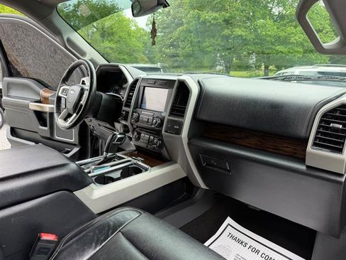 Used 2018 Ford F150 Lariat AWD/4WD image 16