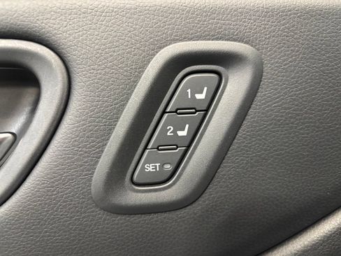 Certified 2024 Honda Pilot EX-L image 12