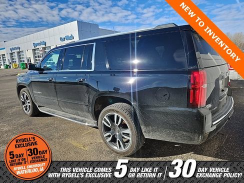 Used 2017 Chevrolet Suburban Premier image 3