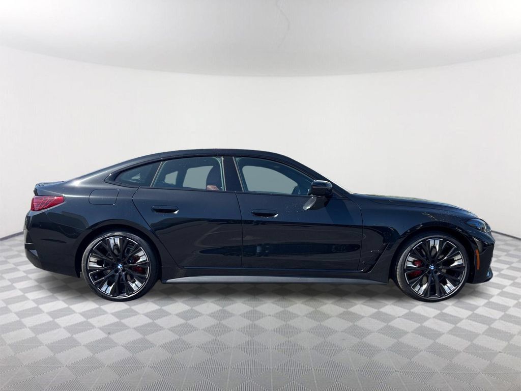 New 2026 BMW 430i w/ M Sport Package RWD image 3