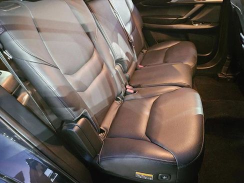 Used 2022 MAZDA CX-9 Touring image 18