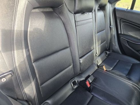 Used 2019 Mercedes-Benz CLA 250 CLA 250 w/ Premium Package image 22