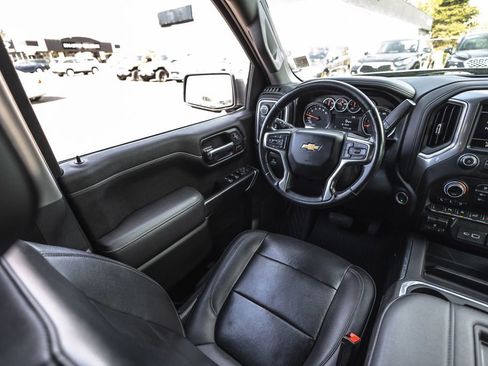 Used 2021 Chevrolet Silverado 1500 LTZ AWD/4WD image 26