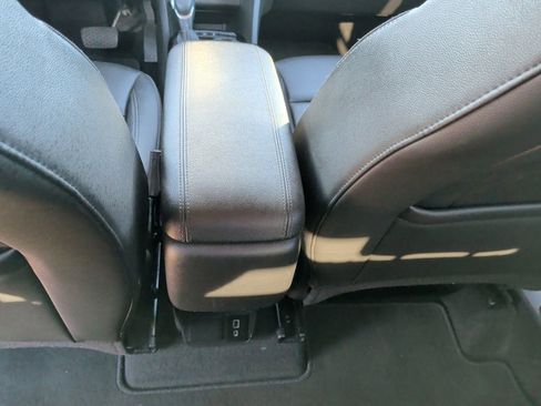 Used 2024 Buick Encore GX Sport Touring image 34