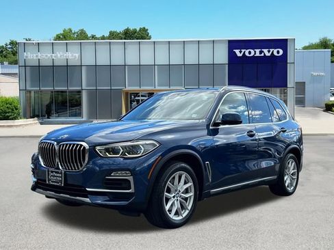 Used 2020 BMW X5 xDrive40i w/ Executive Package image 1
