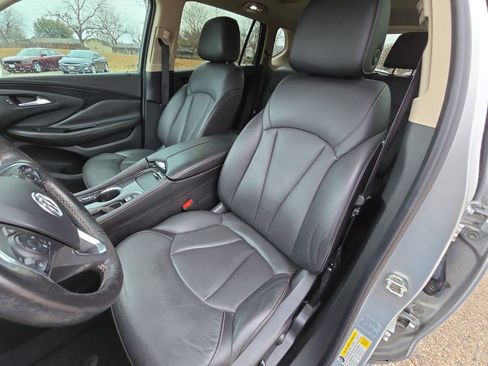 Used 2017 Buick Envision Essence image 11