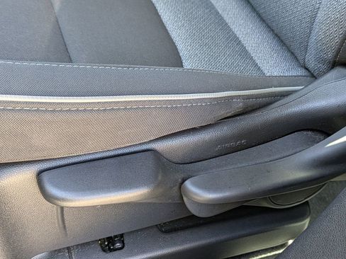 Used 2023 Chevrolet TrailBlazer LS image 19