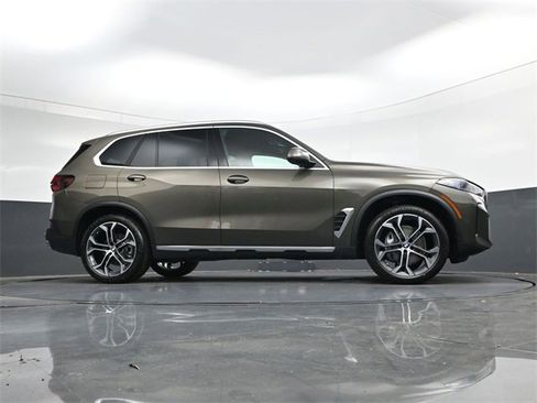 New 2026 BMW X5 sDrive40i image 26