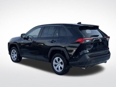 Used 2024 Toyota RAV4 LE image 8