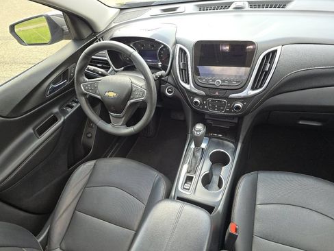 Used 2020 Chevrolet Equinox Premier FWD image 28