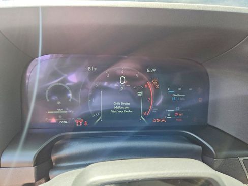 Used 2025 Lexus GX 550 w/ Cold Area Package AWD/4WD image 8
