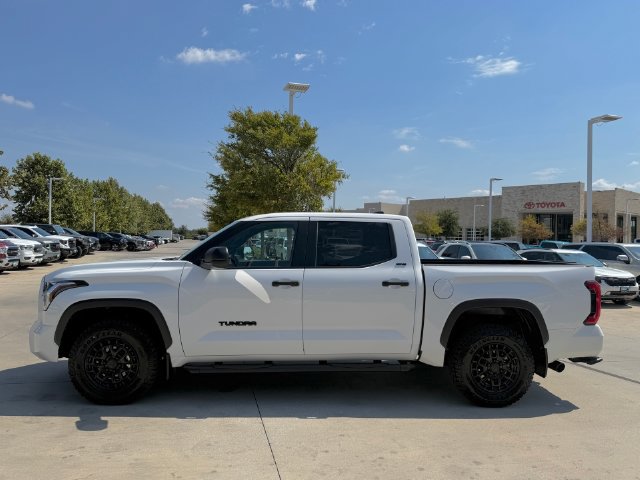 Used 2026 Toyota Tundra SR5 AWD/4WD image 8