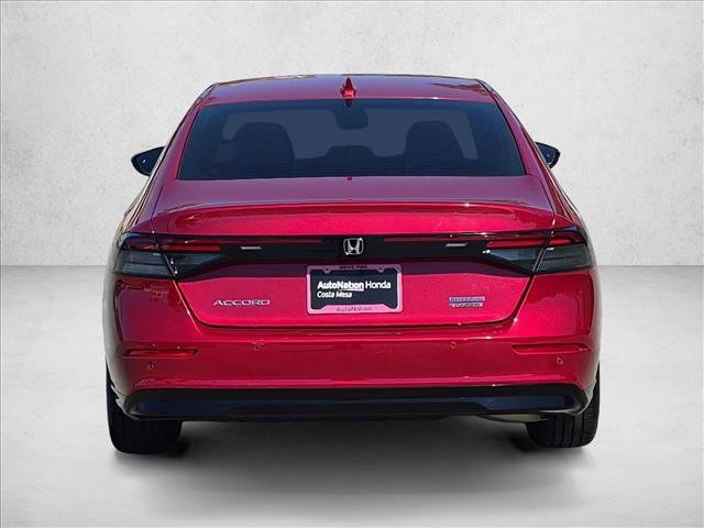 Used 2024 Honda Accord Touring image 7