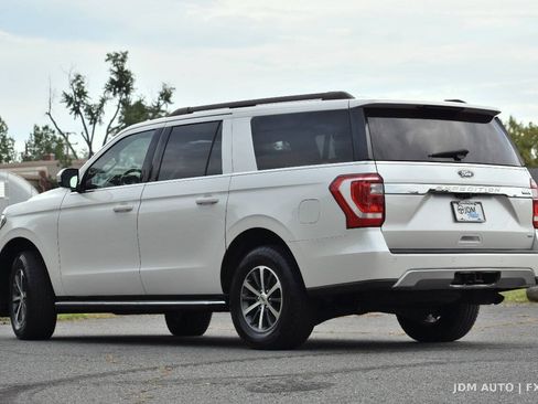 Used 2018 Ford Expedition Max XLT w/ Equipment Group 202A AWD/4WD image 7