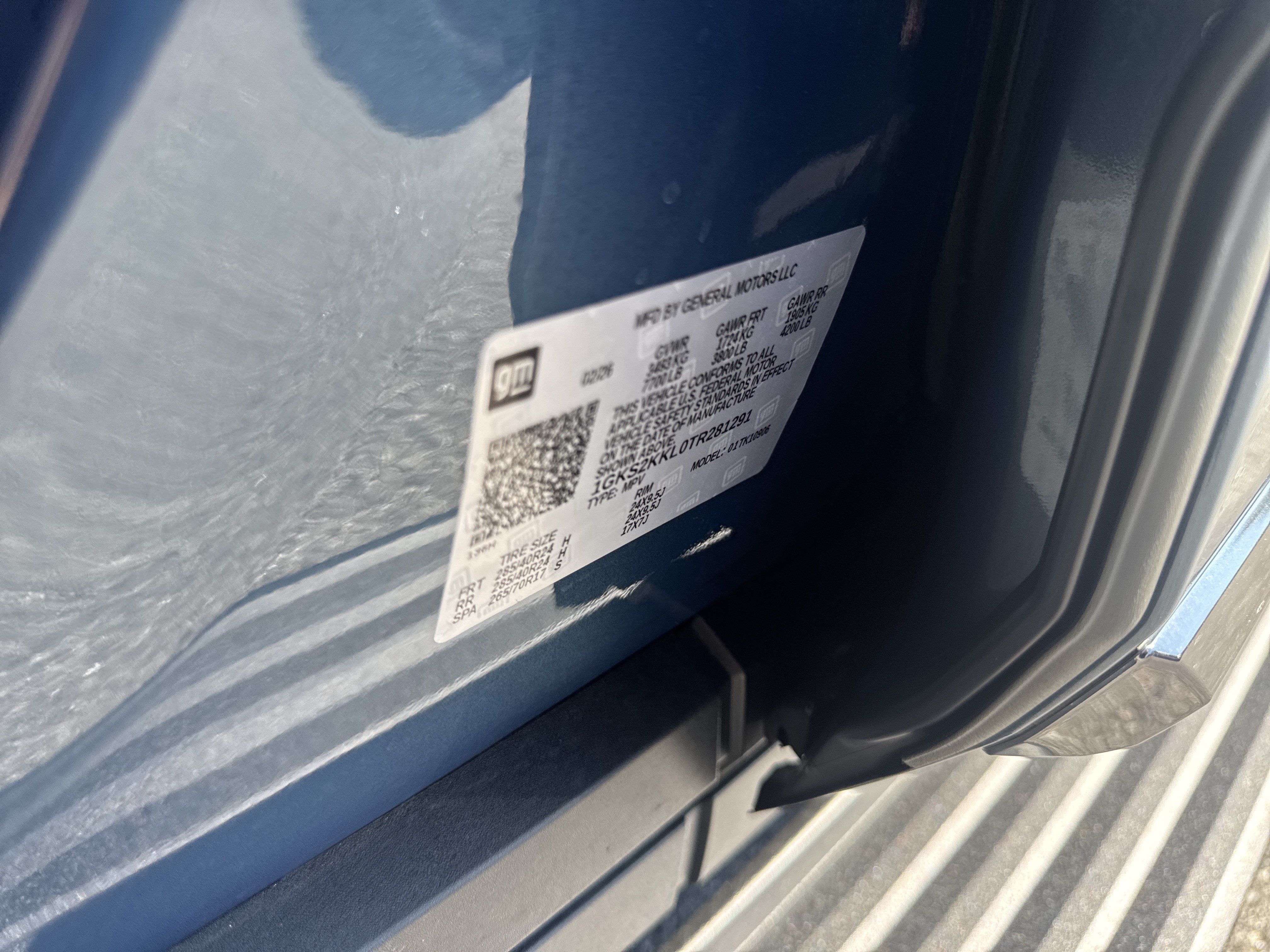 Certified 2026 GMC Yukon XL Denali Ultimate w/ LPO, Floor Liner Package AWD/4WD image 34
