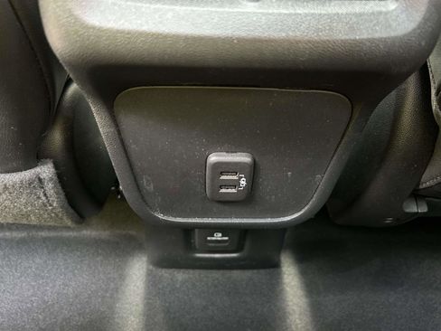 Used 2023 GMC Terrain AT4 w/ Infotainment Package II image 18