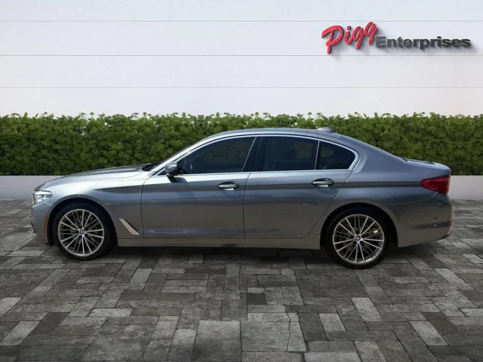 Used 2017 BMW 530i RWD image 3