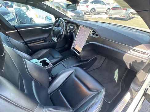 Used 2015 Tesla Model S P90D image 18