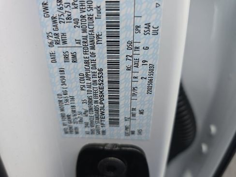 Used 2025 Ford F150 XLT w/ Equipment Group 301A Standard image 14