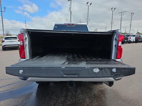 Used 2020 Chevrolet Silverado 3500 High Country AWD/4WD image 14