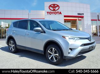 Used 2018 Toyota RAV4 XLE AWD/4WD video 1