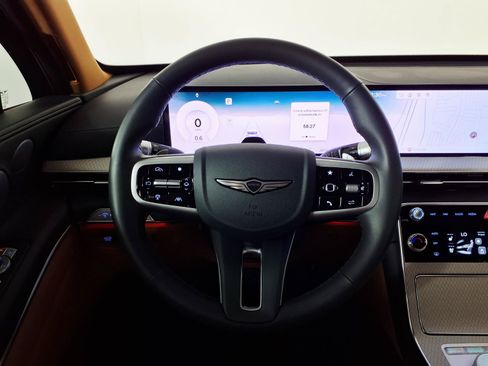 Certified 2026 Genesis GV80 3.5T Advanced AWD/4WD image 16