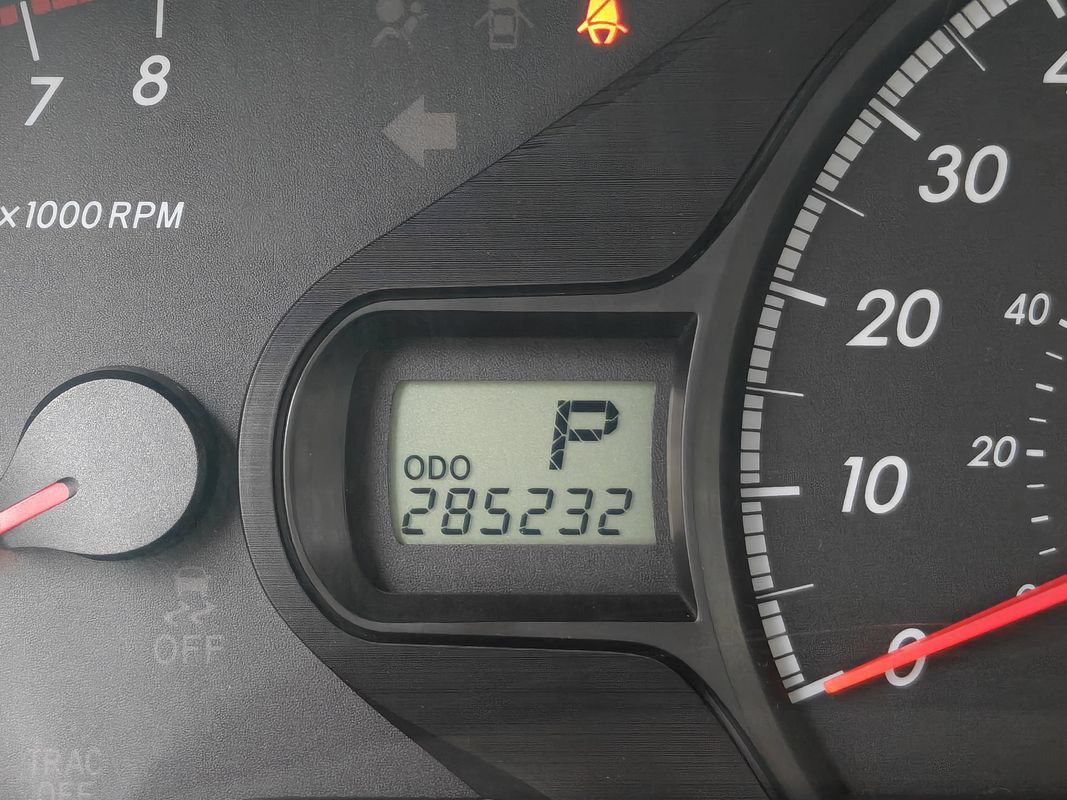 Used 2011 Toyota Sienna LE FWD image 35