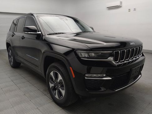 Used 2022 Jeep Grand Cherokee Limited 4xe AWD/4WD image 13