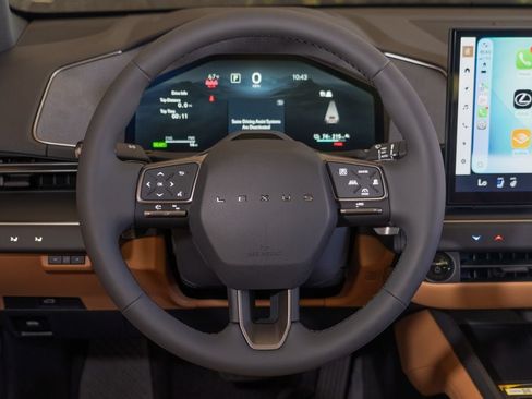 New 2026 Lexus ES 350e FWD image 23